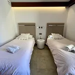 Exclusive Beachfront - Pool - Paddle - Tenis - Wifi - Aircon Apartman Torremolinos