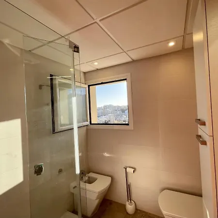 Exclusive Beachfront - Pool - Paddle - Tenis - Wifi - Aircon *