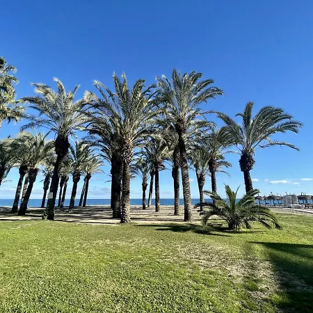 Exclusive Beachfront - Pool - Paddle - Tenis - Wifi - Aircon Apartamento