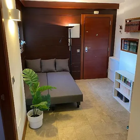 Apartamento Exclusive Beachfront - Pool - Paddle - Tenis - Wifi - Aircon *