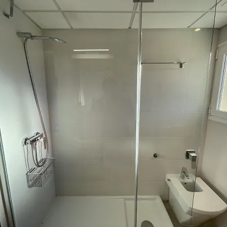 Appartement Exclusive Beachfront - Pool - Paddle - Tenis - Wifi - Aircon