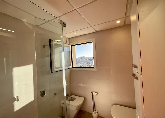 Exclusive Beachfront - Pool - Paddle - Tenis - Wifi - Aircon *