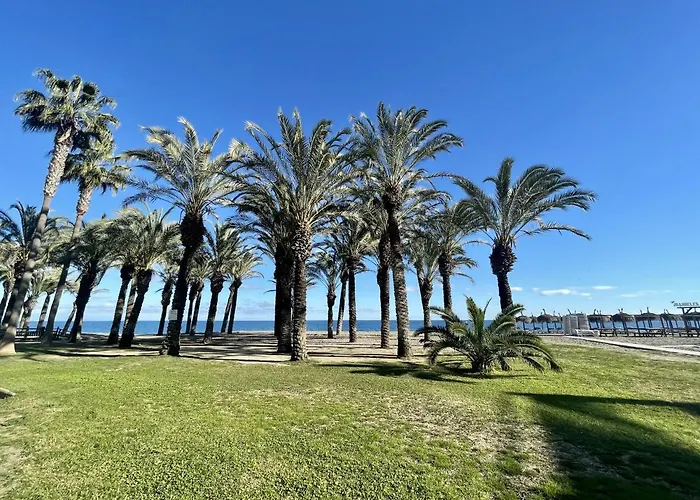 Exclusive Beachfront - Pool - Paddle - Tenis - Wifi - Aircon Apartamento