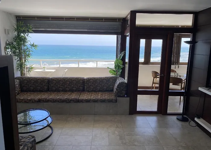 Apartamento Exclusive Beachfront - Pool - Paddle - Tenis - Wifi - Aircon *