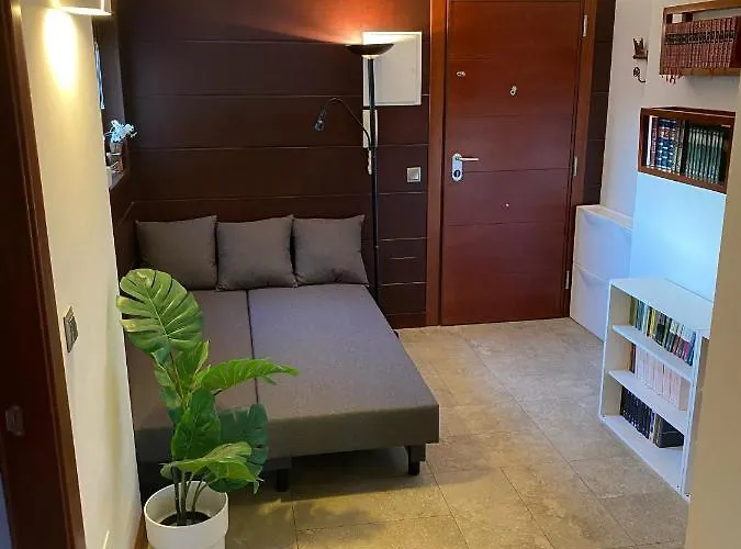 Apartamento Exclusive Beachfront - Pool - Paddle - Tenis - Wifi - Aircon *